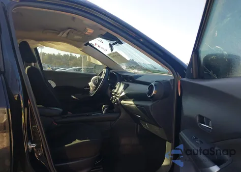 2021 Nissan Kicks Sv Xtronic Cvt из США, поврежденный, VIN 3N1CP5CV4ML541822